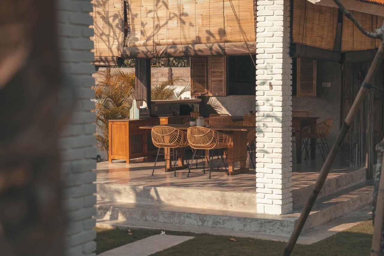 Cari Surf Camp & Studio'S Uluwatu Екстериор снимка