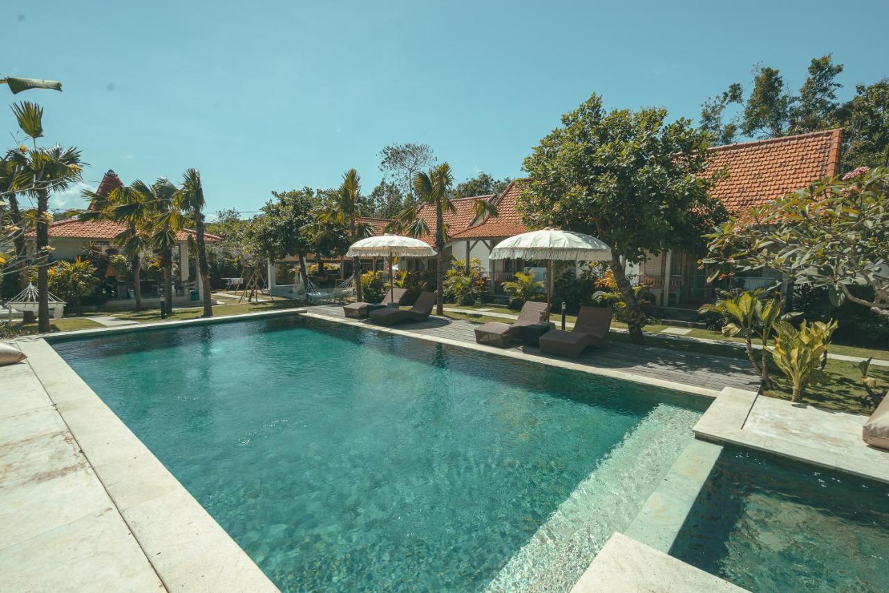 Cari Surf Camp & Studio'S Uluwatu Екстериор снимка
